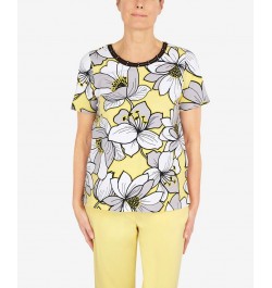 Women's Summer in The City Dramatic Flower Double Strap Crew Neck T-Shirt Yellow $29.67 Tops