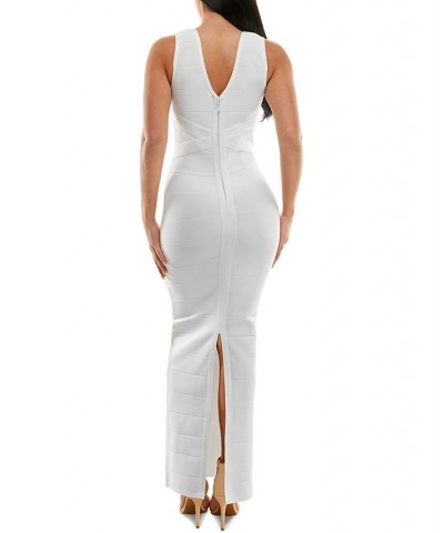 Bandage-Textured V-Neck Evening Gown Ivory/Cream $61.16 Dresses