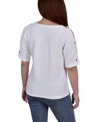 Women's Short Sleeve Honeycomb Textured Grommet Top White $12.60 Tops